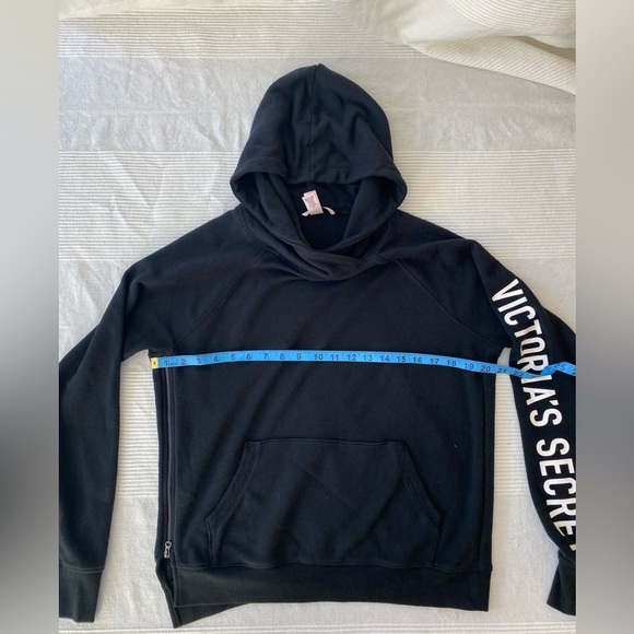 Victoria’s Secret Hoodie With Functional Zipper - Picture 8 of 13